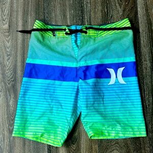 Boys Hurley swim trunks 🩳